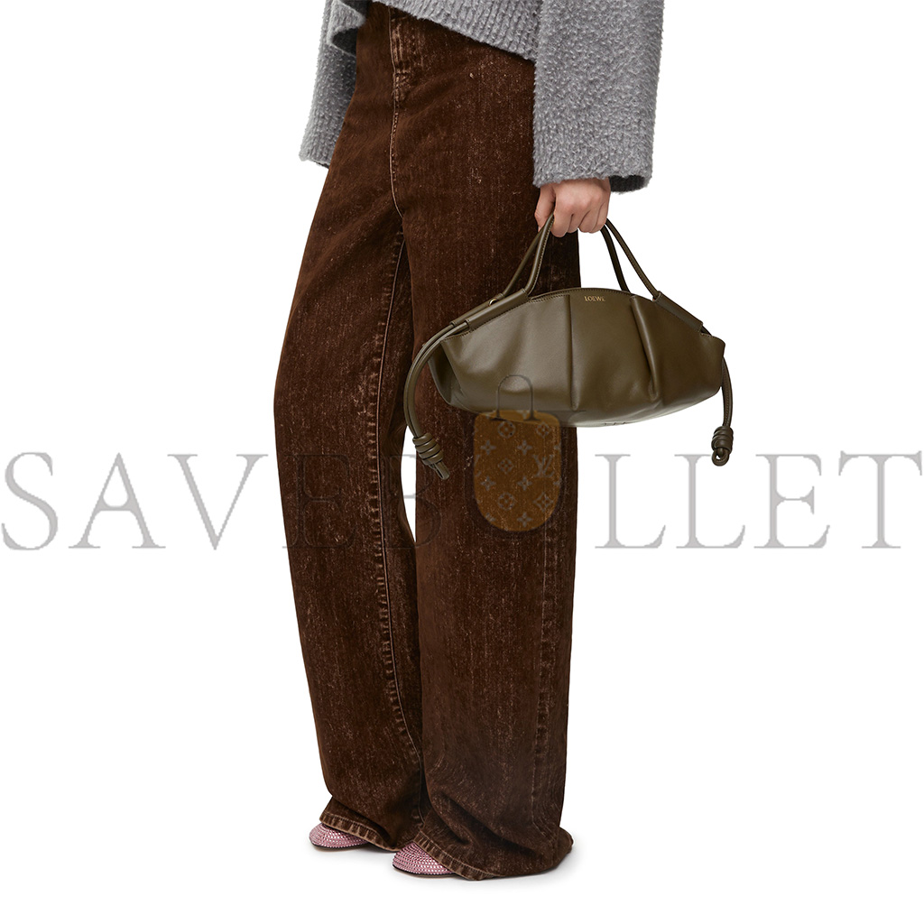 l*ew* small paseo bag in shiny nappa calfskin a709p48x02 (35*21*11.5cm)